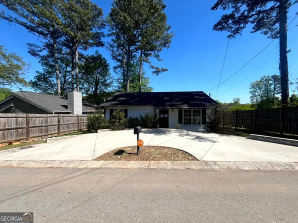 2881 Waverly Cv, Buford, GA 30518