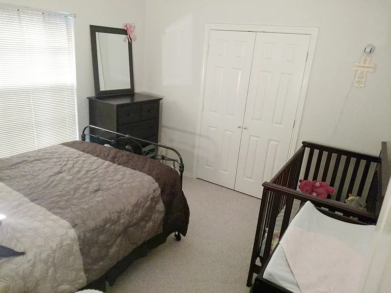 2219 Dallas Dr — Photo 14