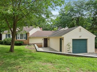 15 Ivy Dr, Lancaster, MA 01523