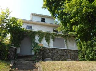 585 South St, Newburgh, NY 12550
