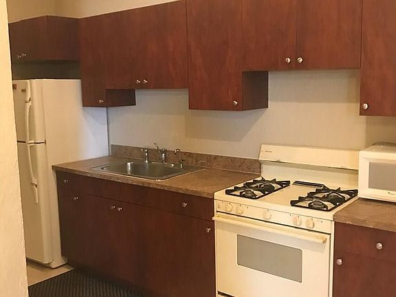 3rd image of 2031 NW 77th Ave
