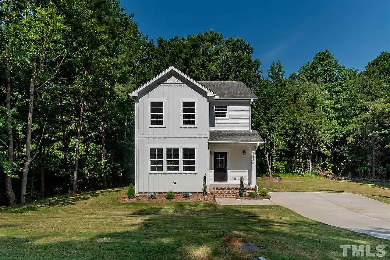 3 bed, 2.5 bath, 1491 sqft, $2,100 — Photo 1
