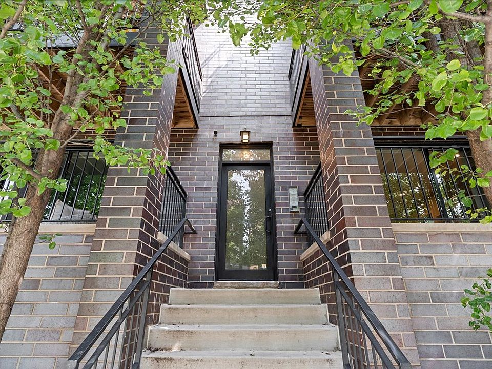 1st image of 3004 W Lyndale St #1E