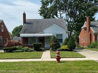 21732 Newcastle Rd, Harper Woods, MI 48225