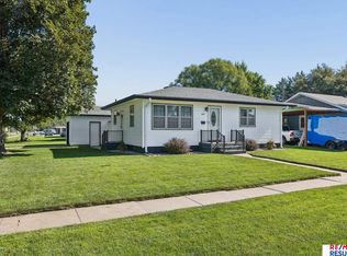 848 W 21st St, Fremont, NE 68025