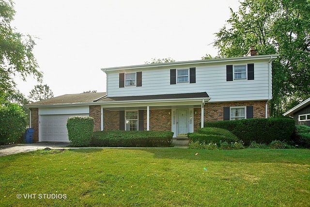 1st image of 355 E Foster Ave