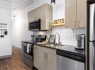 Wrigleyville Lofts, Chicago, IL 60613