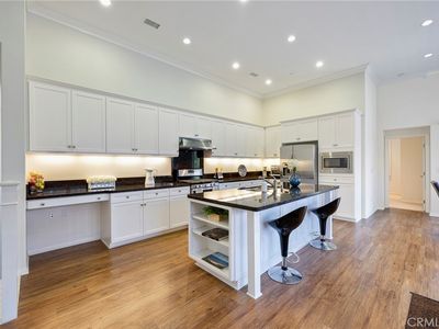 130 Overbrook, Irvine, CA, 92620