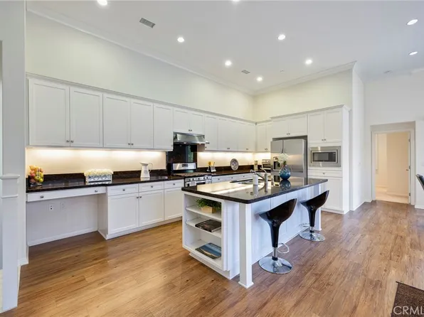 130 Overbrook, Irvine, CA 92620