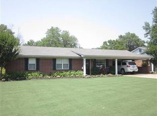 1404 College St, Cleveland, MS 38732