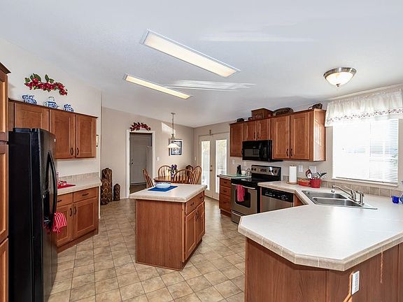 2nd image of 3717 S 8th Ave