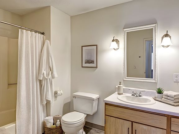 3rd image of 20 Woodland Dr #041bc6a65