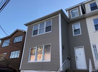 24 Cumbermeade Rd #2, Fort Lee, NJ 07024