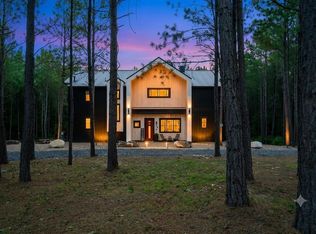 19 Bear Cedar Trl, Broken Bow, OK 74728