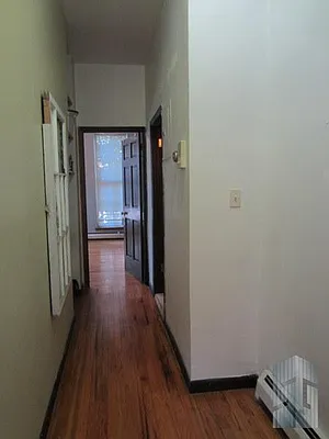 Rented by Skyline Group Real Estate | media 12