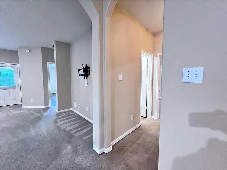 11750 Pinemeade Ln — Photo 11