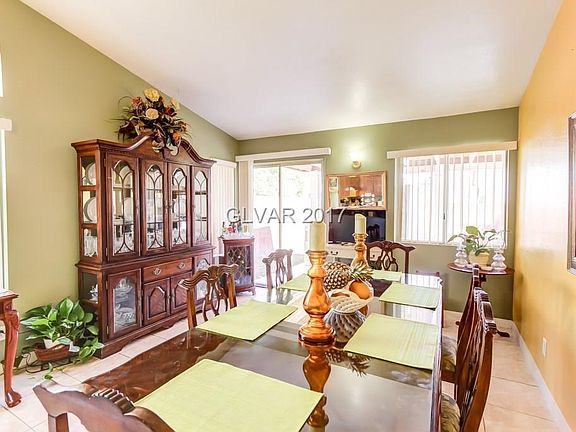 2nd image of 5020 Jacarilla Ln