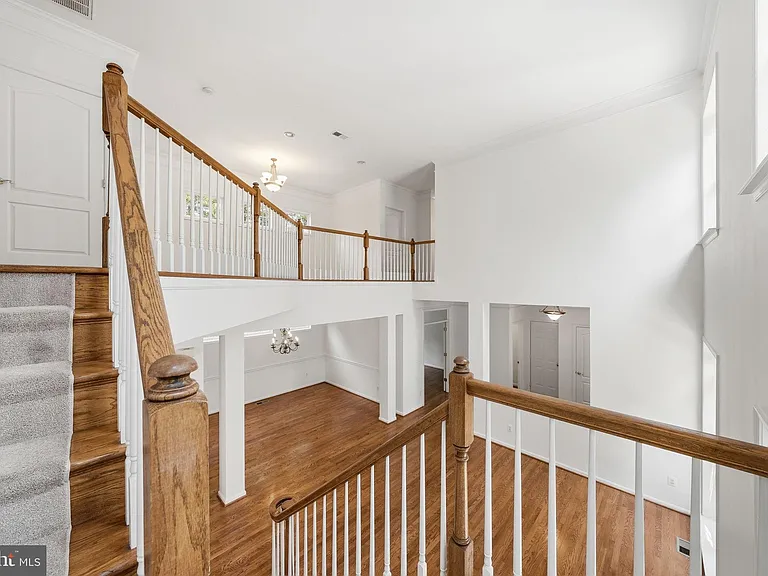 21817 Wingfoot Ct — Photo 28