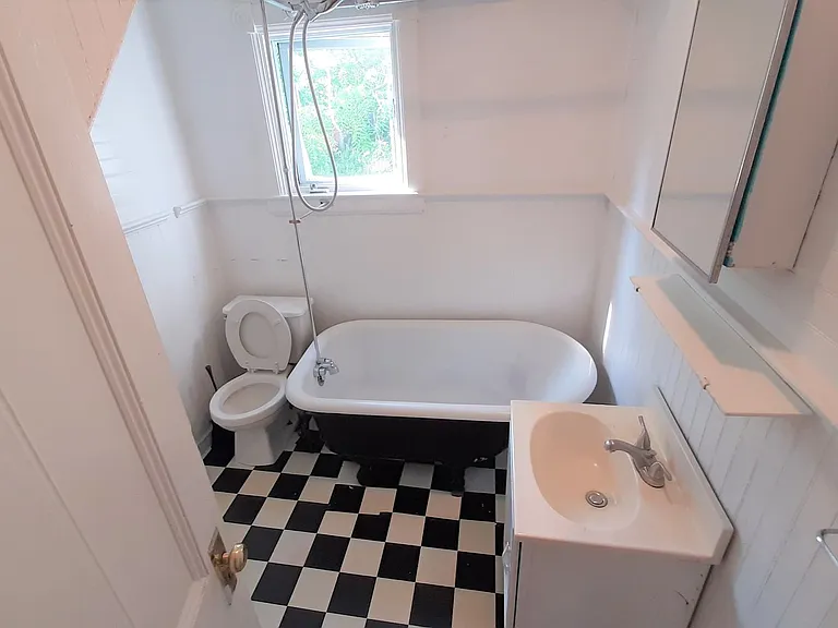 119-121 Prospect Street — Photo 22