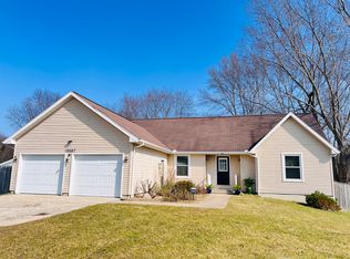 10267 N Tudor Rd, Berrien Springs, MI 49103