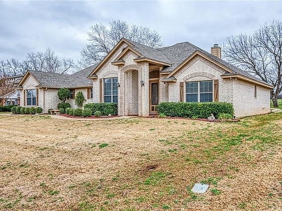 3rd image of 7105 Westover Dr