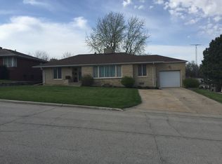 416 W 17th St, Carroll, IA 51401