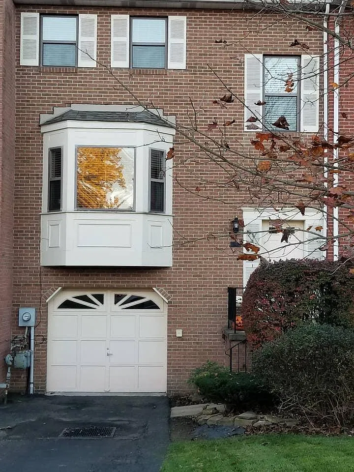 246 Falls Village Rd — Photo 2
