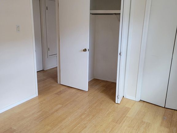 5th image of 2801 Palo Verde Dr NE #B