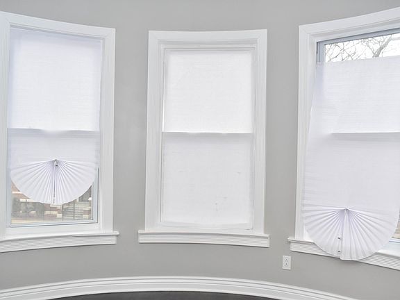 2nd image of 5041 S Michigan Ave #2