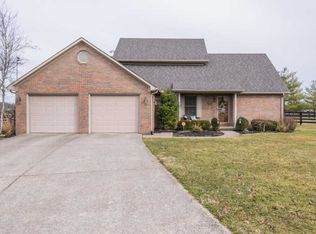 1302 Parkview Ct, Richmond, KY 40475