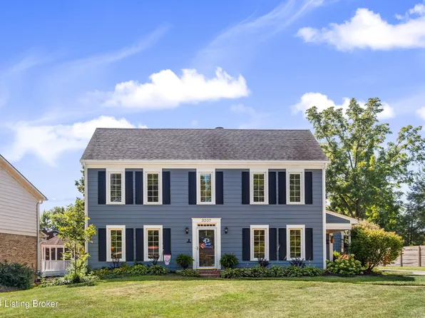 3207 Broeck Pointe Cir, Broeck Pointe, KY 40241