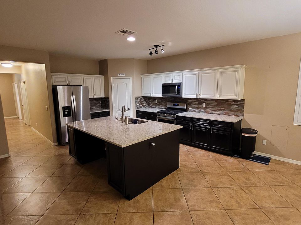 1st image of 30377 W Whitton Ave