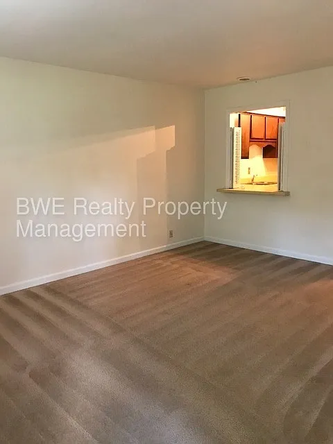 1 bed, 1.5 bath, 750 sqft, $1,400 — Photo 4