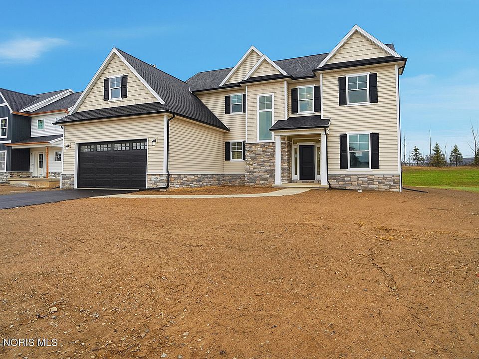 1st image of 140 Barton Creek Dr