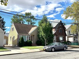 14726 23rd Ave, Whitestone, NY 11357