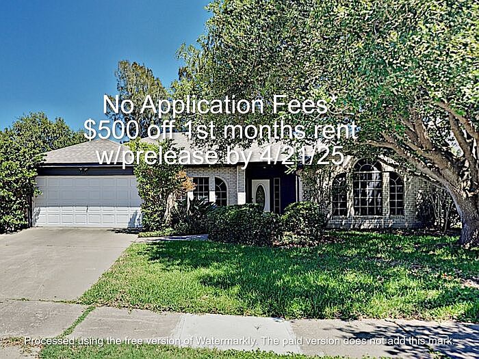 1st image of 7118 Crapemyrtle Dr