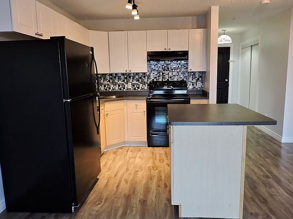 New 224 70 Woodsmere Photos - 5_03102021