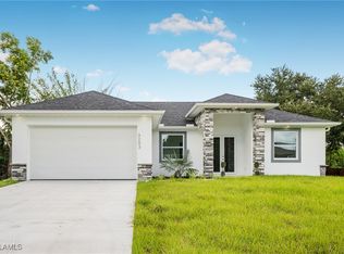 3203 24th St SW, Lehigh Acres, FL 33976