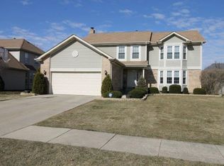 132 Fernwood Ln, Bloomingdale, IL 60108