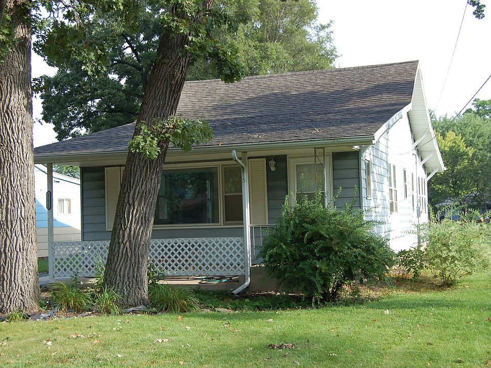 1st image of 25026 W 2nd St