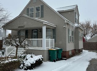 20740 Hugo St, Farmington Hills, MI 48336