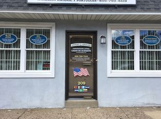 209 Bridgeboro St, Riverside, NJ 08075