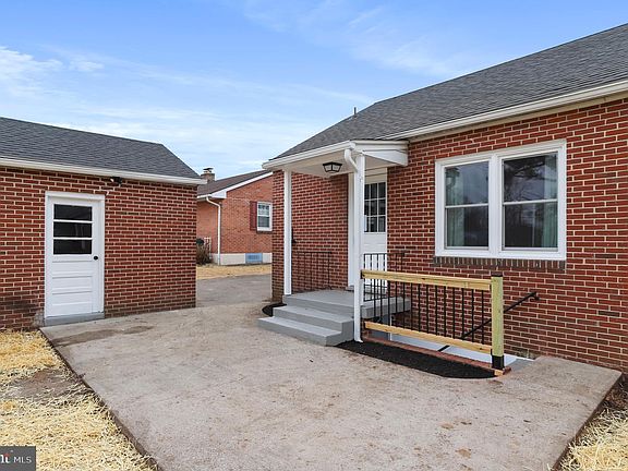 5th image of 17224 Amber Dr