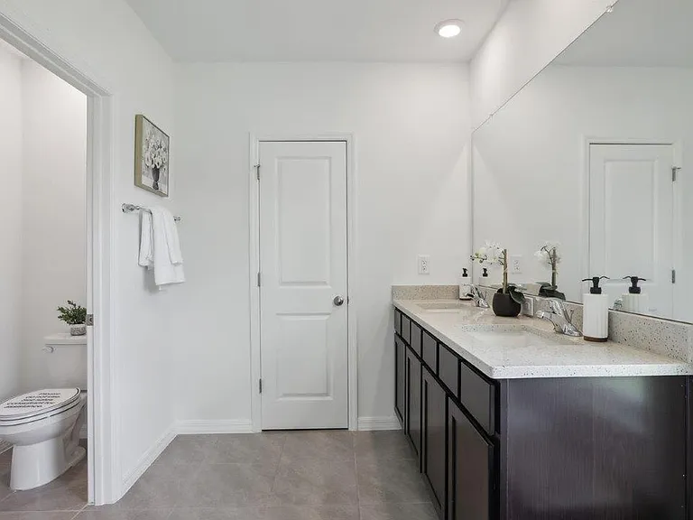10145 Charlotte Dr — Photo 18