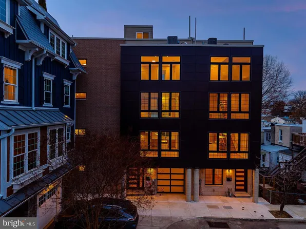 252 Gates St, Philadelphia, PA 19128