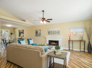 1563 Fallbrook Ave, Clovis, CA 93611