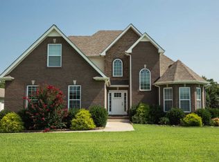 957 Beldon Station Ln, Clarksville, TN