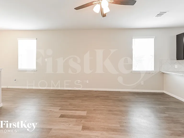 24703 Lorenzo Glaze Trl — Photo 4