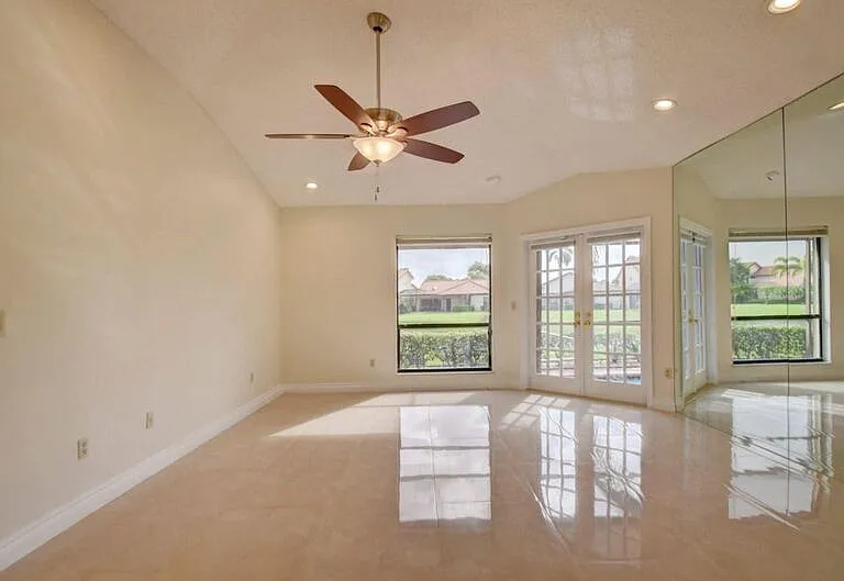 22595 Esplanada Cir W — Photo 24