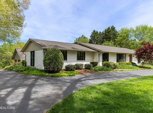 5413 Riverbend Dr, Knoxville, TN 37919